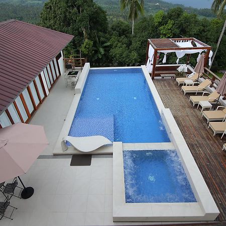Nayomi Sanctuary Resort Batangas Екстериор снимка