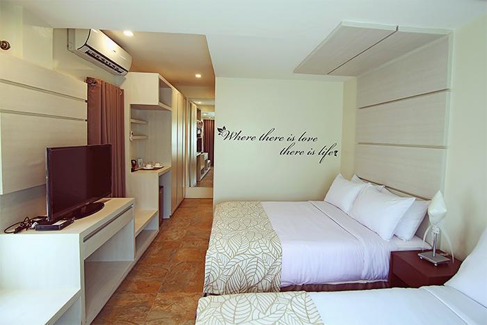 Nayomi Sanctuary Resort Batangas Екстериор снимка